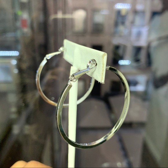 Secret Box New York white gold Dipped Hoops - Picture 6 of 6